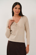 KN7129 Scallop Trim V Neck - Champagne Gold