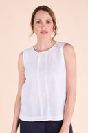 SS25 Scallop trim vest - White